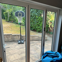 Bi-folding door